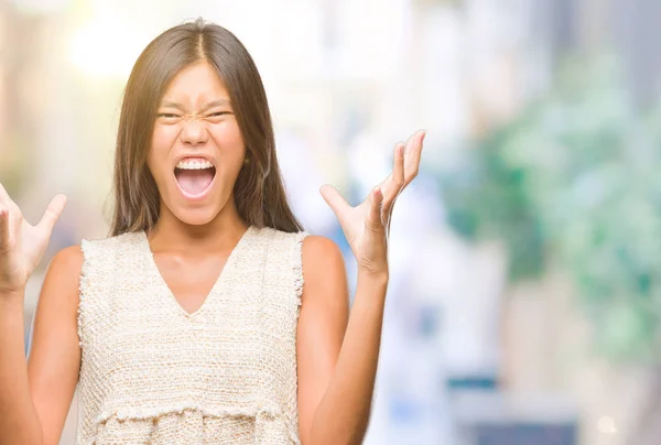 Jonge Aziatische Vrouw Geïsoleerde Achtergrond Gekke Gekke Schreeuwen Schreeuwen Met — Stockfoto