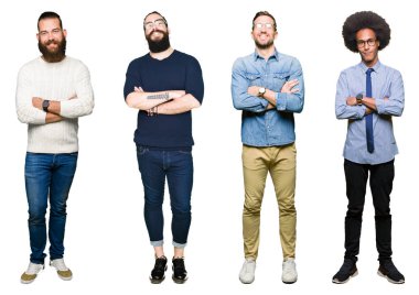 Kolaj bir grup beyaz izole arka plan mutlu yüzüne çapraz silah kameraya bakarak ile gülümseyen genç adam. Olumlu bir kişi.