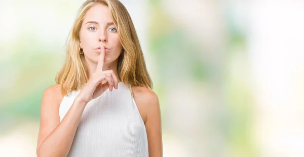 Beautiful Young Elegant Woman Isolated Background Asking Quiet Finger Lips — Stock Photo, Image