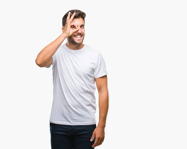 Joven Hombre Guapo Sobre Fondo Aislado Haciendo Buen Gesto Con —  Fotos de Stock