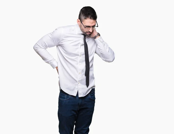 Joven Hombre Negocios Guapo Con Gafas Sobre Fondo Aislado Sufrimiento — Foto de Stock