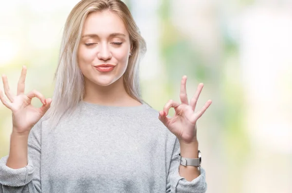 Giovane Donna Bionda Sfondo Isolato Rilassarsi Sorridere Con Gli Occhi — Foto Stock