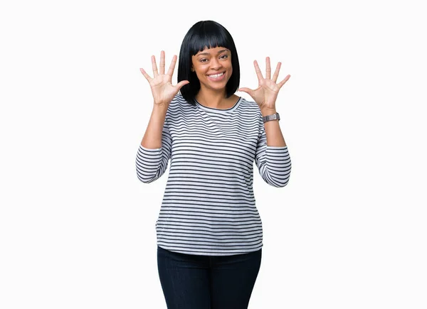 Hermosa Joven Afroamericana Mujer Con Rayas Suéter Sobre Fondo Aislado — Foto de Stock