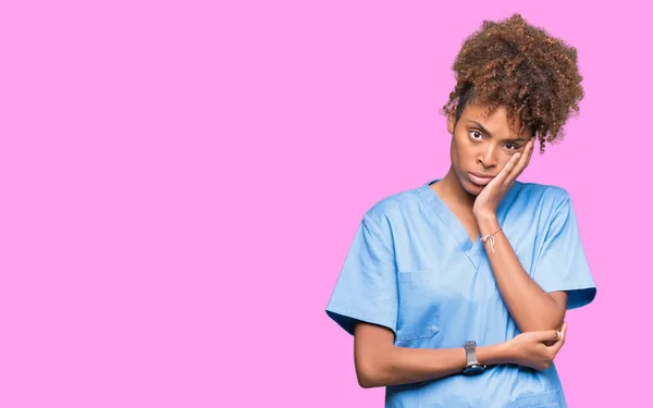 Young African American Doctor Woman Isolated Background Thinking Looking Tired — Stock Photo, Image
