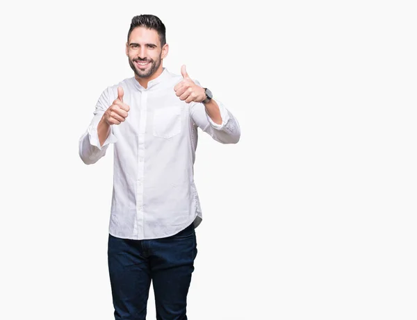 Joven Hombre Negocios Sobre Fondo Aislado Signo Éxito Haciendo Gesto —  Fotos de Stock