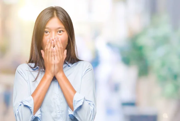 Junge Asiatische Geschäftsfrau Über Isolierten Hintergrund Schockiert Mund Mit Den — Stockfoto