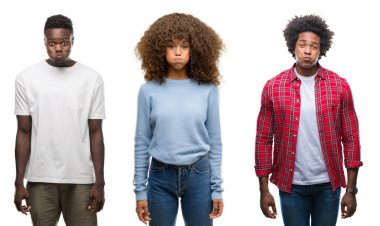 Kolaj Afro-Amerikan grup komik surat ile yanakları şişirme izole arka plan üzerinde insan. Ağız ile hava, deli ifade şişirilmiş.