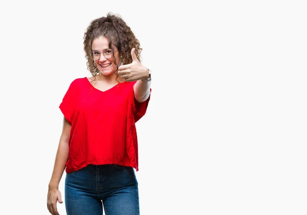 Mooie Brunette Krullend Haar Jong Meisje Bril Geïsoleerde Achtergrond Gelukkig — Stockfoto