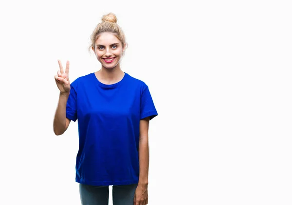 Jovem Bela Loira Azul Olhos Mulher Vestindo Azul Shirt Sobre — Fotografia de Stock