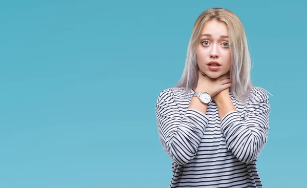 Jonge Blonde Vrouw Meer Dan Geïsoleerd Achtergrond Schreeuwen Stik Omdat — Stockfoto