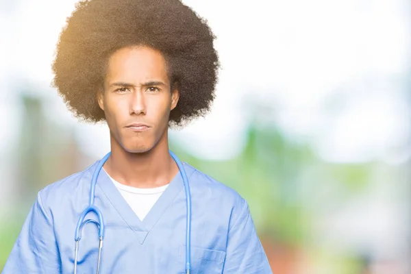 Genç Afro Amerikan Doktor Adam Afro Saç Şüpheci Sorun Nedeniyle — Stok fotoğraf