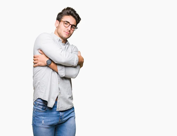 Mladý Pohledný Muž Nosíš Brýle Izolované Pozadí Objímat Sebe Šťastný — Stock fotografie