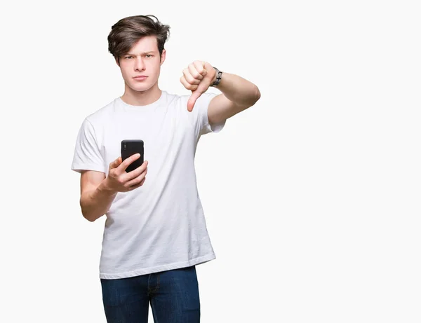 Молодой Человек Использующий Смартфон Изолированном Фоне Сердитым Лицом Негативный Знак — стоковое фото