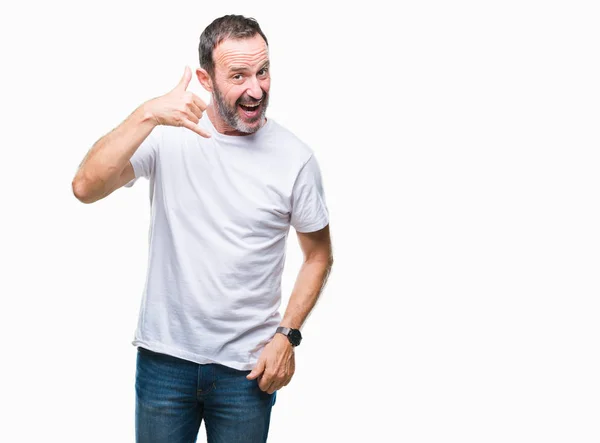 Hombre Mediana Edad Con Camiseta Blanca Sobre Fondo Aislado Sonriendo —  Fotos de Stock