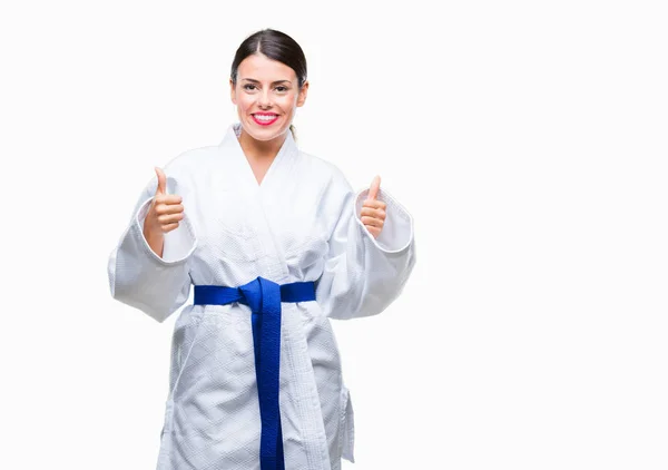 Jovem Mulher Bonita Vestindo Uniforme Kimono Karatê Sobre Isolado Sinal — Fotografia de Stock