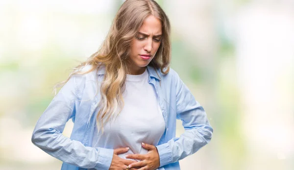 Hermosa Joven Rubia Sobre Fondo Aislado Con Mano Estómago Porque — Foto de Stock