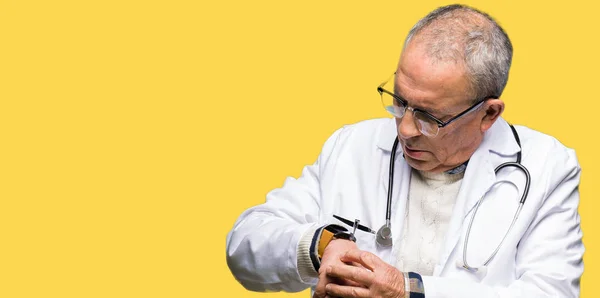 Handsome Senior Doctor Man Wearing Medical Coat Checking Time Wrist — Stock Photo, Image