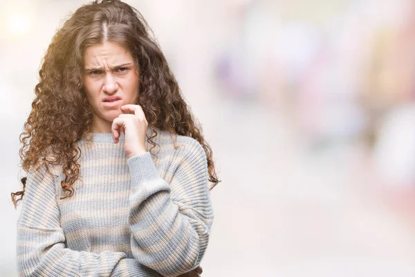 Mooie Brunette Krullend Haar Jong Meisje Winter Trui Dragen Geïsoleerde — Stockfoto