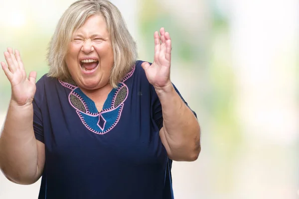 Senior Size Kaukasische Frau Über Isoliertem Hintergrund Verrückt Und Verrückt — Stockfoto