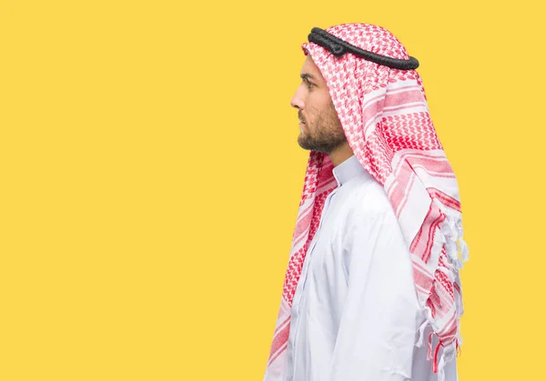 Young Handsome Man Wearing Keffiyeh Isolated Background Looking Side Relax — Stock Photo, Image