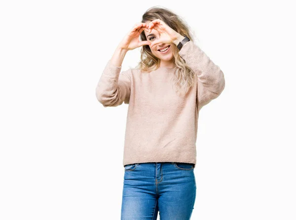 Piękna Młoda Kobieta Blonde Noszenie Sweatershirt Białym Tle Kształt Serca — Zdjęcie stockowe