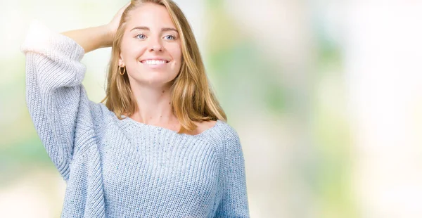 Bella Giovane Donna Che Indossa Maglione Blu Sfondo Isolato Sorridente — Foto Stock