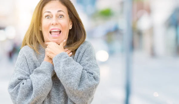 Beautiful Middle Age Woman Wearing Winter Sweater Isolated Background Shouting — Stock Photo, Image