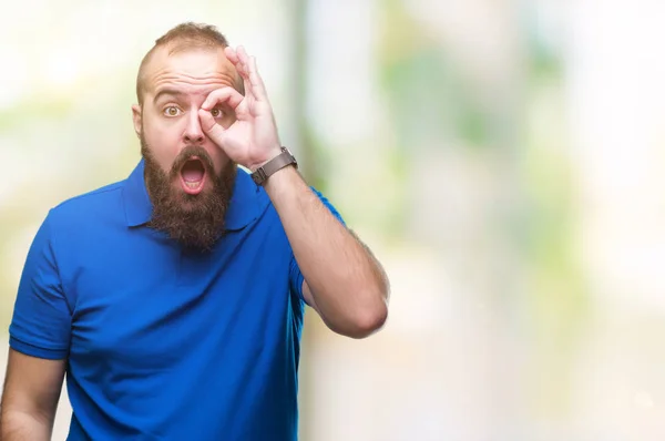 Junger Kaukasischer Hipster Mann Der Blaues Hemd Über Isoliertem Hintergrund — Stockfoto