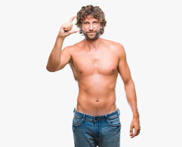 Gut Aussehender Hispanischer Modelmann Sexy Und Ohne Hemd Über Isoliertem — Stockfoto