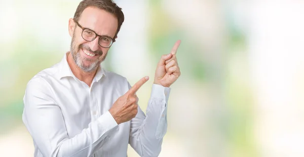 Bonito Homem Negócios Sênior Meia Idade Elegante Usando Óculos Sobre — Fotografia de Stock