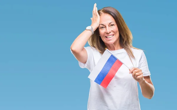 Femme Hispanique Moyen Âge Tenant Drapeau Russie Sur Fond Isolé — Photo