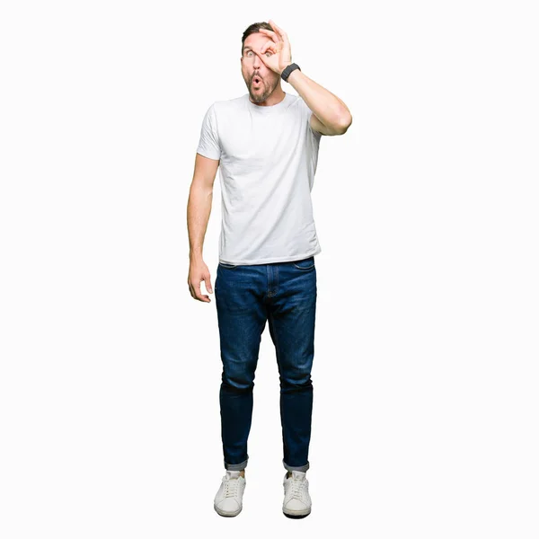 Handsome Man Wearing Casual White Shirt Doing Gesture Shocked Surprised — Stock Photo, Image