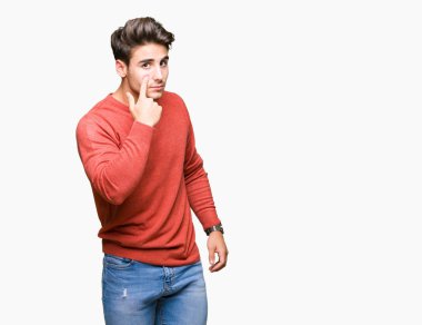 İzole genç yakışıklı adam arka plan işaret jest göz izlemek için şüpheli ifade