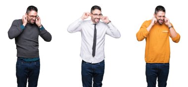 Yüksek sesle müzik gürültü rahatsız ifade parmaklarıyla kulaklarıyla kapsayan beyaz izole arka plan yakışıklı adam kolaj. Sağır kavramı.