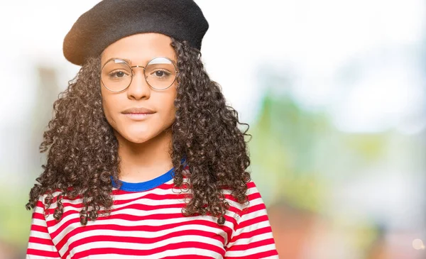 Young Beautiful Woman Curly Hair Wearing Glasses Fashion Beret Relaxed — Stock Photo, Image