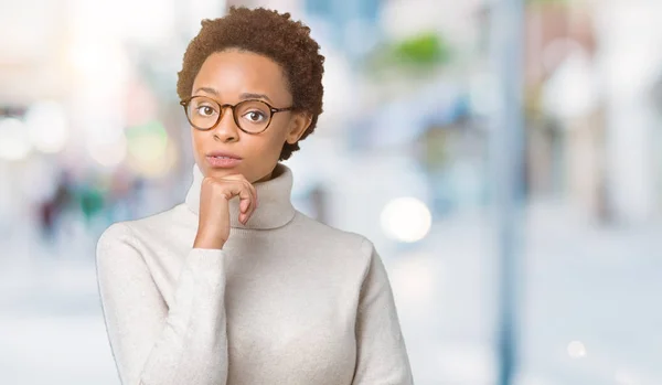 Young Beautiful African American Woman Wearing Glasses Isolated Background Looking — Stock Photo, Image