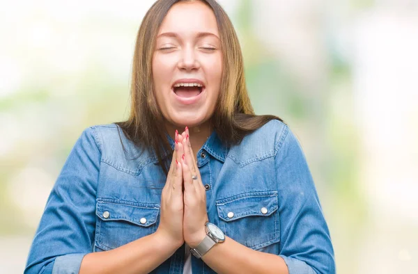 Νέοι Καυκάσιος Γυναίκα Όμορφη Απομονωμένη Φόντο Επαιτεία Και Προσεύχεται Χέρια — Φωτογραφία Αρχείου