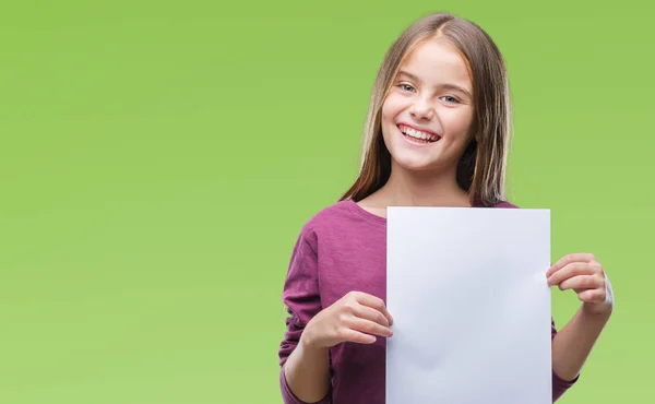 Menina Bonita Jovem Segurando Papel Folha Branco Sobre Fundo Isolado — Fotografia de Stock