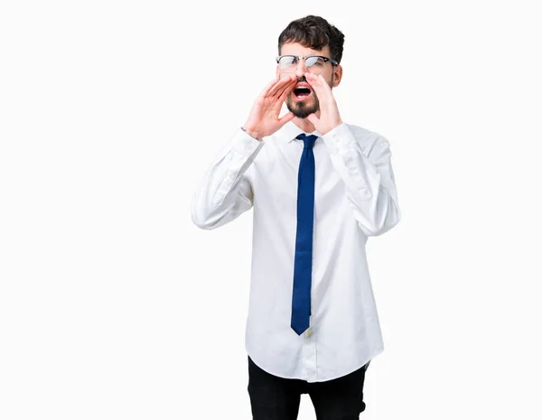 Jovem Homem Negócios Bonito Vestindo Óculos Sobre Fundo Isolado Gritando — Fotografia de Stock