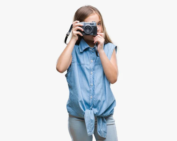 Ung Vacker Flicka Att Foton Med Vintage Kamera Över Isolerade — Stockfoto
