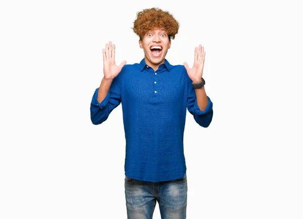 Young Handsome Elegant Man Afro Hair Celebrating Crazy Amazed Success — Stock Photo, Image