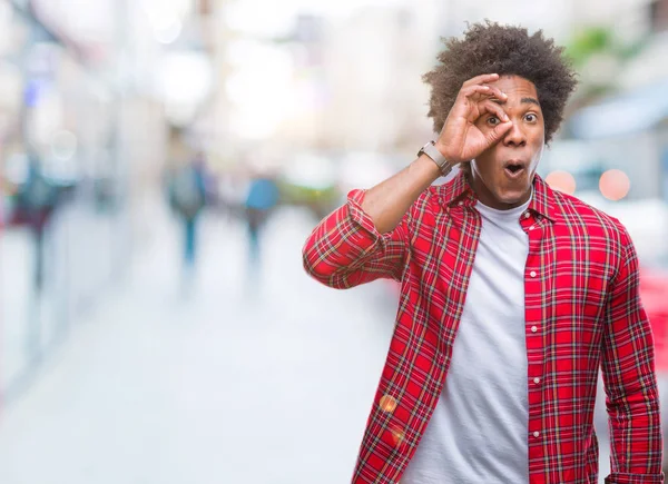 Afro Américain Sur Fond Isolé Faisant Geste Correct Choqué Par — Photo