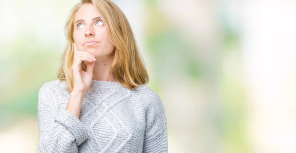 Beautiful Young Woman Wearing Winter Sweater Isolated Background Hand Chin — Stock Photo, Image