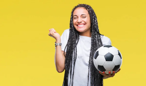 Joven Trenzado Pelo Afroamericano Chica Sosteniendo Pelota Fútbol Sobre Fondo —  Fotos de Stock