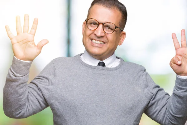 Mediana Edad Bussines Árabe Hombre Usando Gafas Sobre Aislado Fondo — Foto de Stock