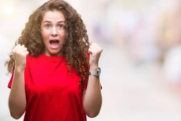 Bella Bruna Capelli Ricci Giovane Ragazza Indossa Look Casual Sfondo — Foto Stock