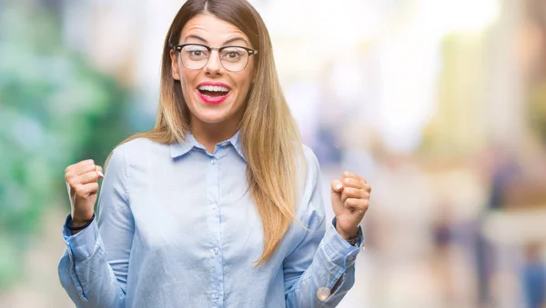 Jeune Belle Femme Affaires Portant Des Lunettes Sur Fond Isolé — Photo