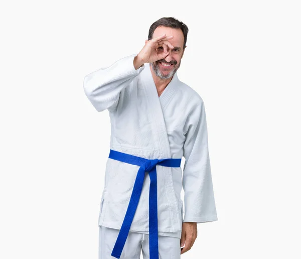 Hombre Mayor Guapo Mediana Edad Con Uniforme Kimono Sobre Fondo —  Fotos de Stock