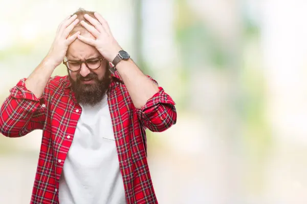 Giovane Uomo Hipster Caucasico Indossa Occhiali Sfondo Isolato Che Soffre — Foto Stock