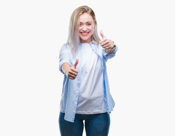 Jonge Blonde Vrouw Geïsoleerde Achtergrond Goed Keuren Doen Positieve Gebaar — Stockfoto